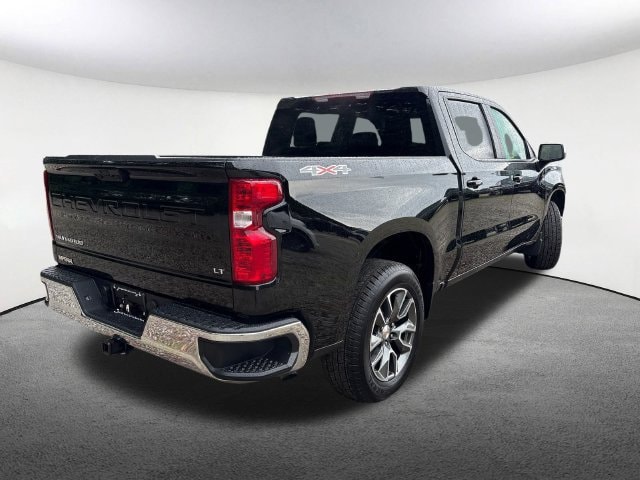 2025 Chevrolet Silverado 1500 LT - Photo 13