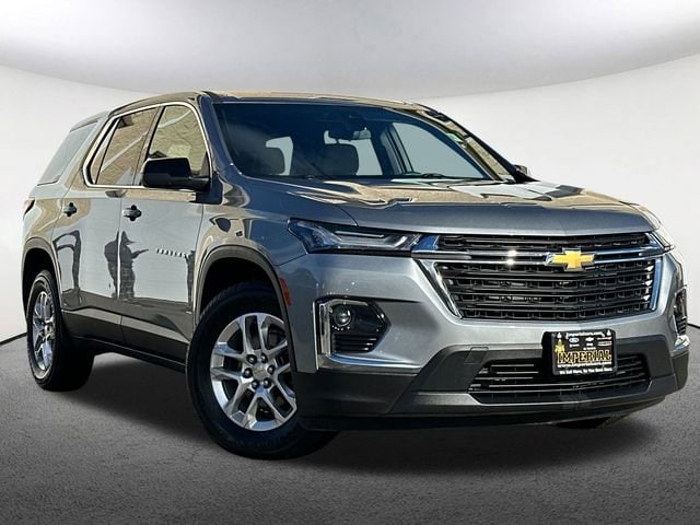 Used 2023 Chevrolet Traverse LS with VIN 1GNEVFKW7PJ212319 for sale in Mendon, MA