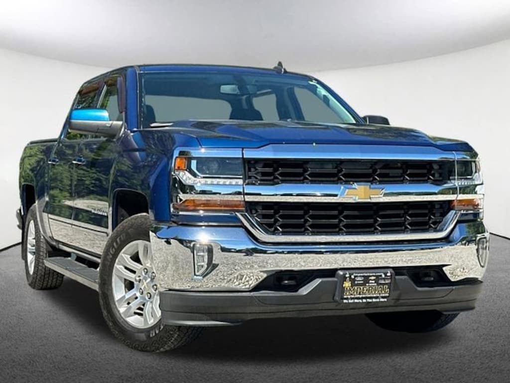 Used 2017 Chevrolet Silverado 1500 LT Truck Crew Cab