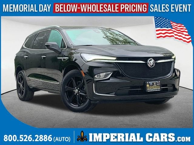 2024 Buick Enclave Essence AWD's photo