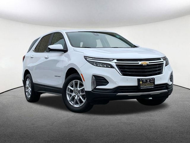 2023 Chevrolet Equinox LT photo 2