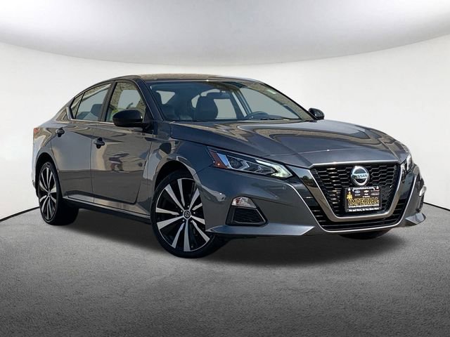 2022 Nissan Altima 2.5 SR photo 2