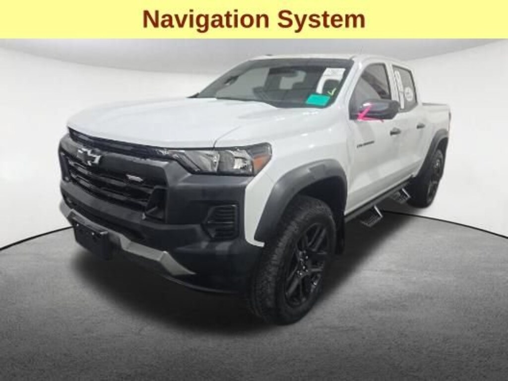 Used 2025 Chevrolet Colorado Trail Boss Truck Crew Cab