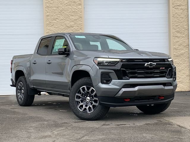 2026 Chevrolet Colorado Z71 photo 2