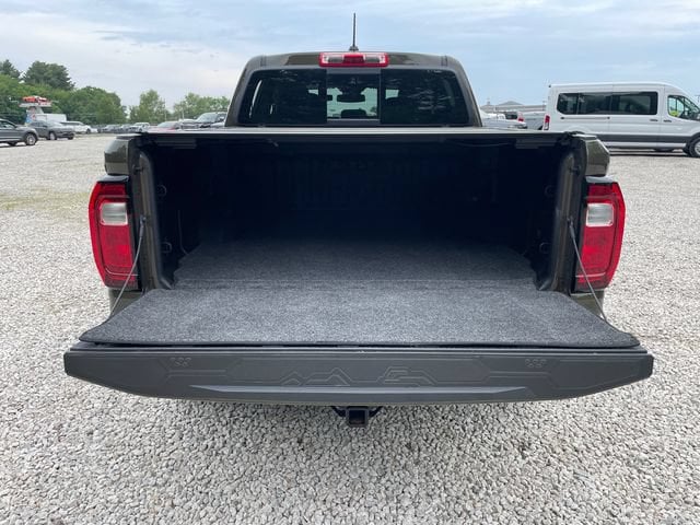 2025 GMC Canyon Elevation - Photo 13