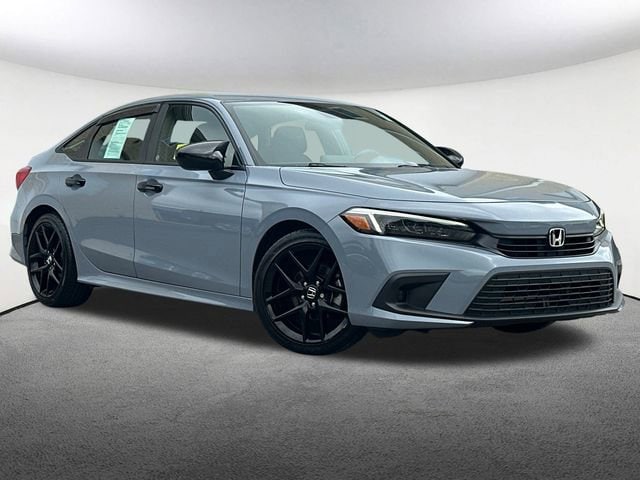 Used 2022 Honda Civic Sport with VIN 2HGFE2F51NH581152 for sale in Mendon, MA