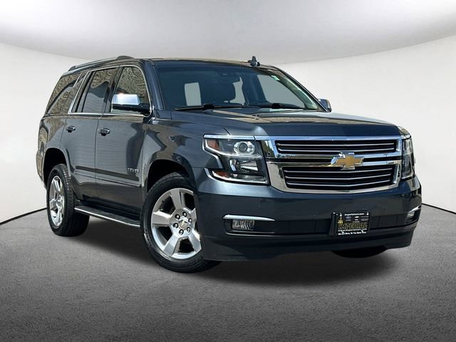 Used 2019 Chevrolet Tahoe Premier with VIN 1GNSKCKC5KR287112 for sale in Mendon, MA