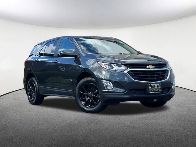 Used 2021 Chevrolet Equinox LT with VIN 2GNAXUEV5M6136737 for sale in Mendon, MA