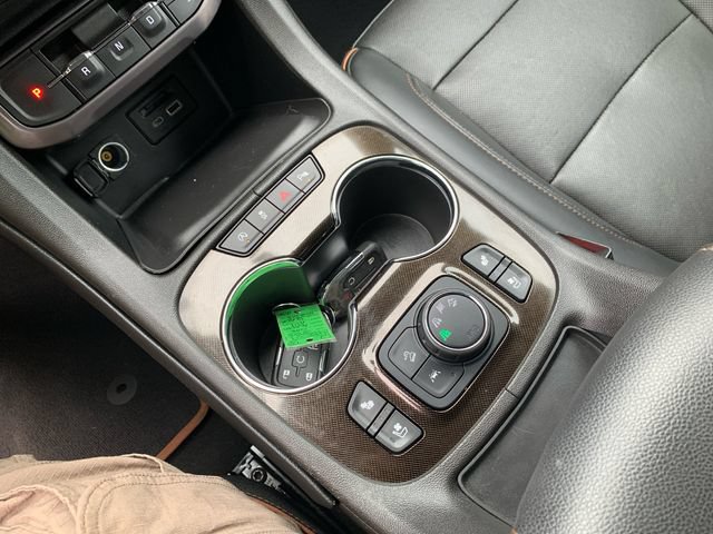 2023 GMC Acadia AT4 - Photo 36