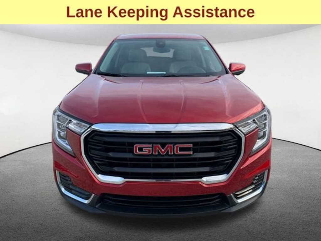 Used 2024 GMC Terrain SLE SUV