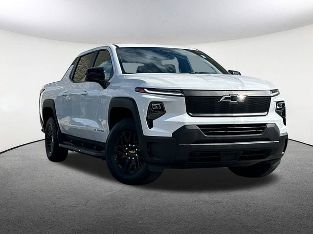 Used 2024 Chevrolet Silverado EV Work Truck with VIN 1GC10UED9RU205362 for sale in Mendon, MA