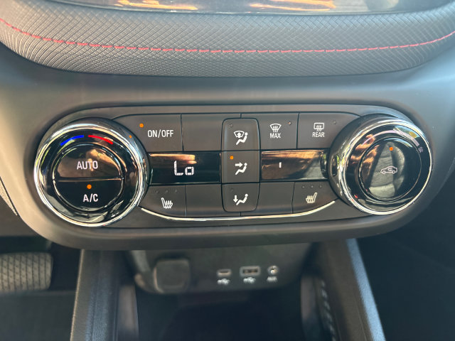 2023 Chevrolet TrailBlazer RS - Photo 25