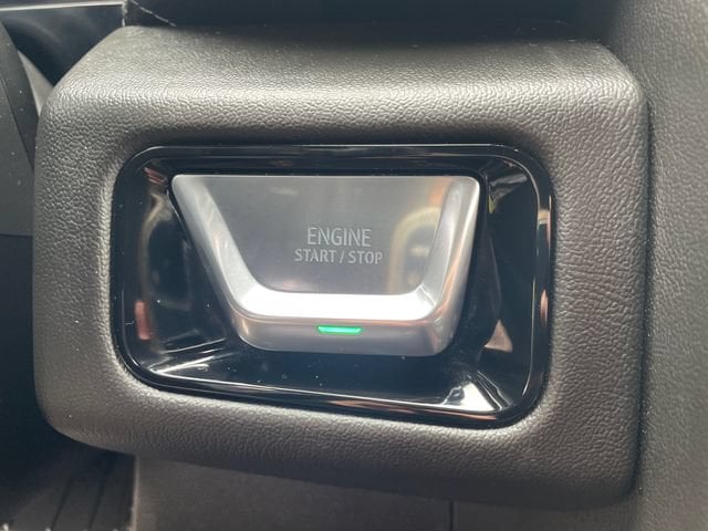 2025 GMC Yukon Denali - Photo 39