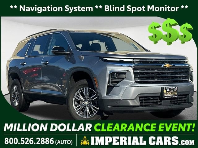 2025 Chevrolet Traverse LT's photo