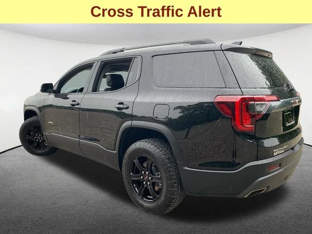 2023 GMC Acadia AT4 - Photo 9