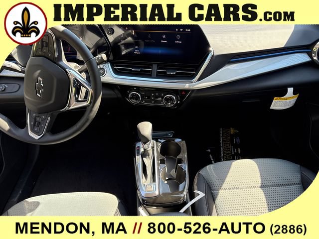 2026 Chevrolet Trax LT - Photo 17