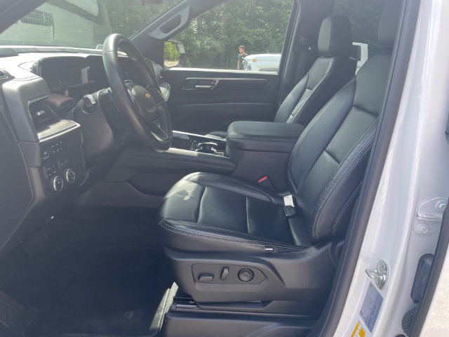 2025 Chevrolet Tahoe LS - Photo 38