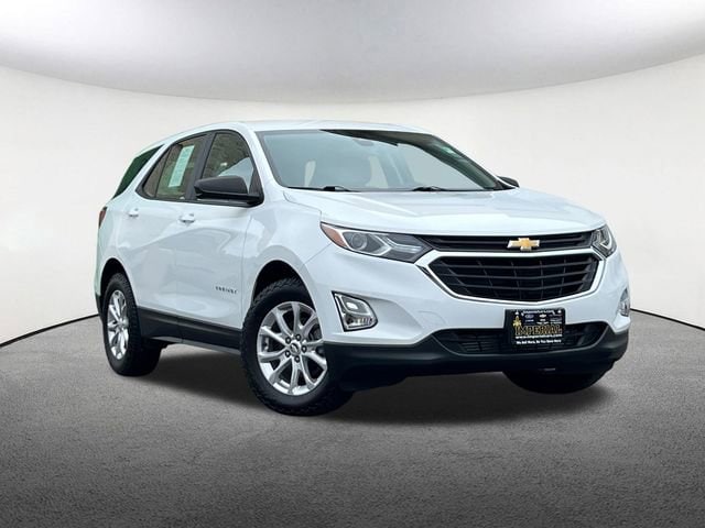 Used 2021 Chevrolet Equinox LS with VIN 3GNAXSEV9MS152381 for sale in Mendon, MA