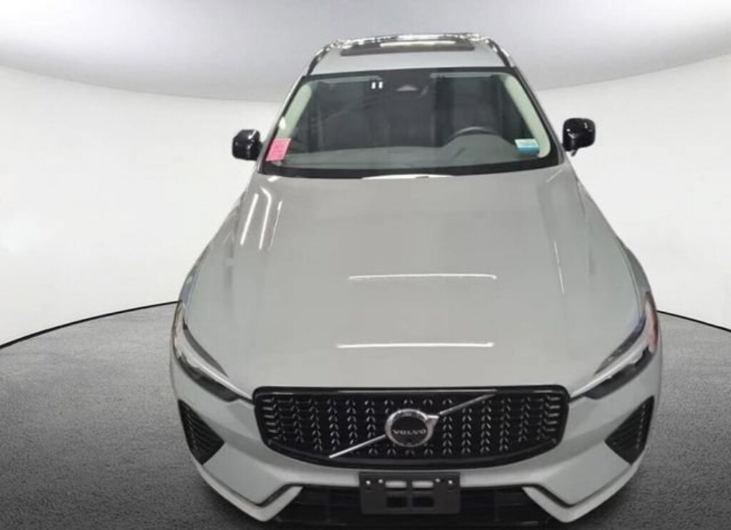 Used 2025 Volvo XC60 Plus SUV