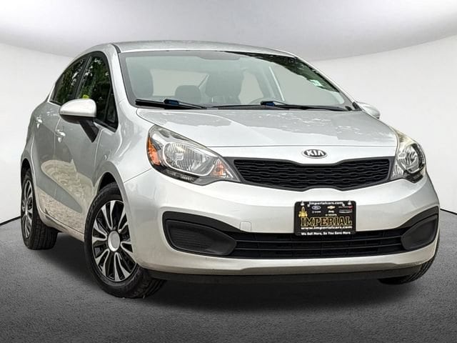 Used 2014 Kia Rio LX with VIN KNADM4A38E6363296 for sale in Mendon, MA
