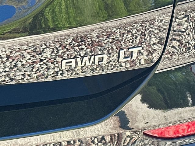 2024 Chevrolet Equinox LT - Photo 12