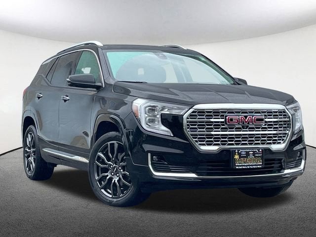 Used 2023 GMC Terrain Denali with VIN 3GKALXEGXPL135160 for sale in Mendon, MA