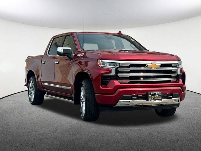 Used 2025 Chevrolet Silverado 1500 High Country with VIN 3GCUKJEL5SG203906 for sale in Mendon, MA