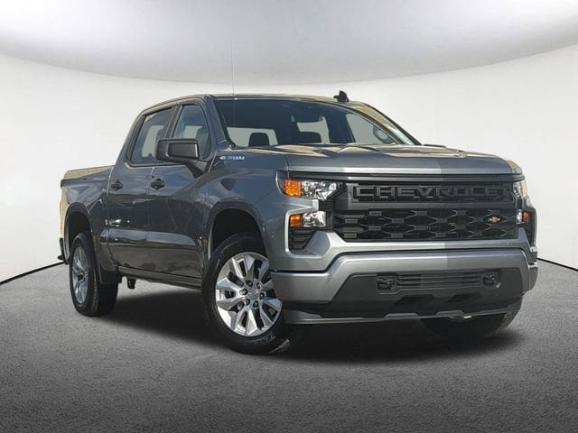 Used 2024 Chevrolet Silverado 1500 Custom with VIN 1GCPDBEK3RZ113331 for sale in Mendon, MA