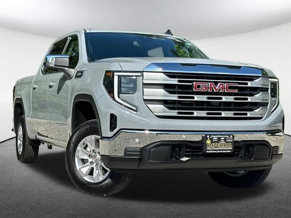 Used 2025 GMC Sierra 1500 SLE Truck Crew Cab