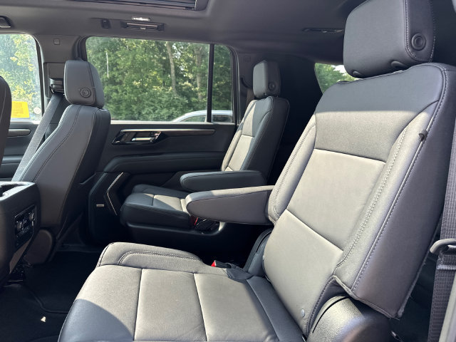 2026 Chevrolet Suburban Z71 - Photo 20