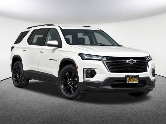 Used 2023 Chevrolet Traverse LT Cloth SUV
