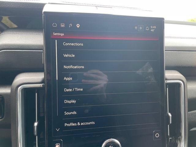 2025 GMC Yukon Denali - Photo 35