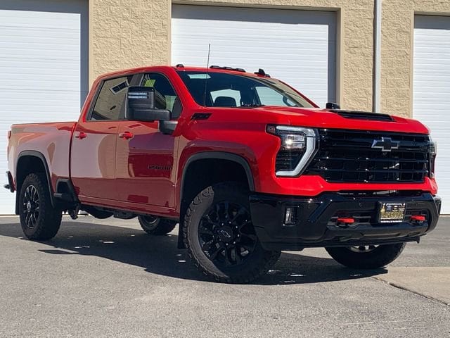 2025 Chevrolet Silverado 2500HD LT's photo