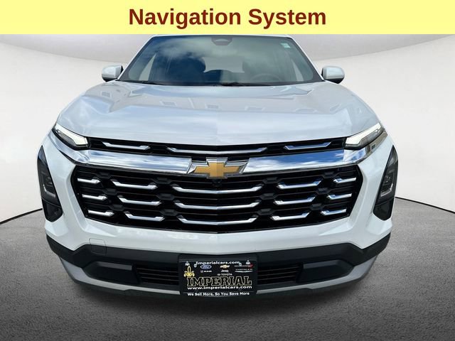 2025 Chevrolet Equinox LT photo 2