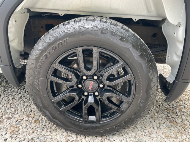 2023 GMC Sierra 1500 Elevation - Photo 18