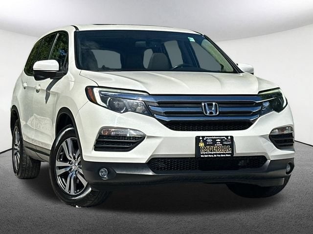 Used 2016 Honda Pilot EX-L with VIN 5FNYF6H71GB092270 for sale in Mendon, MA