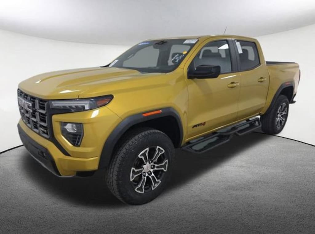 Used 2023 GMC Canyon 4WD AT4 Truck Crew Cab