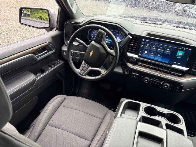 2025 Chevrolet Silverado 1500 LT - Photo 21
