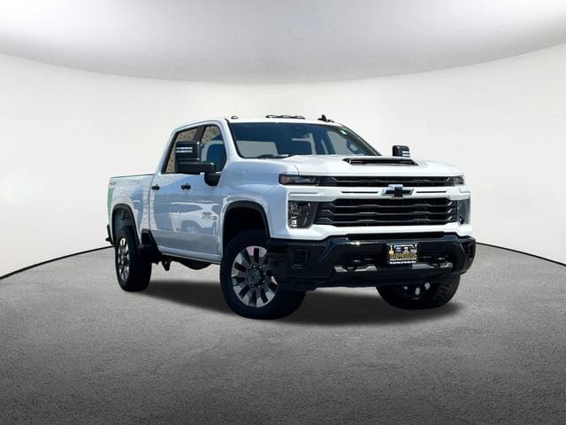 Used 2024 Chevrolet Silverado 2500HD Custom with VIN 2GC4YME78R1154500 for sale in Mendon, MA