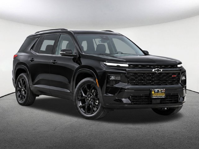 Used 2025 Chevrolet Traverse RS SUV