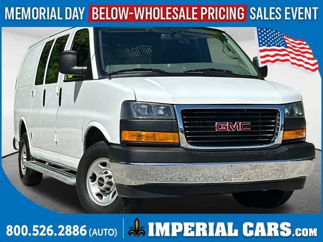 2023 GMC Savana 2500's photo