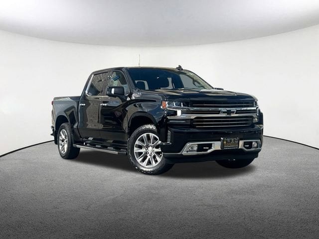 Used 2022 Chevrolet Silverado 1500 Limited High Country with VIN 3GCUYHED6NG195514 for sale in Mendon, MA