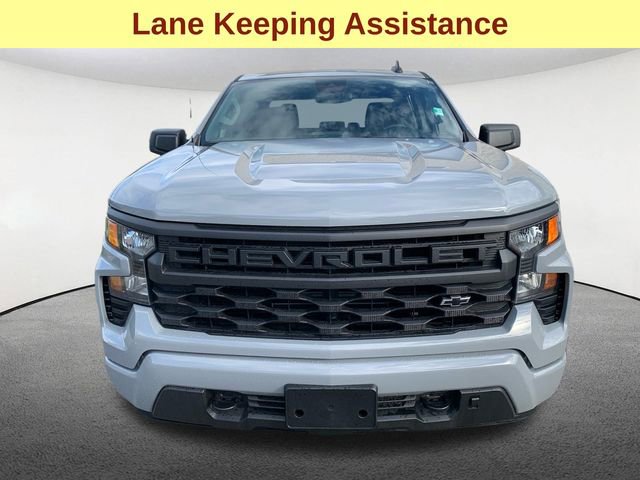 2024 Chevrolet Silverado 1500 Custom photo 2