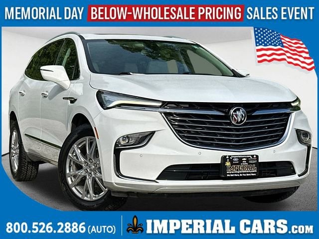 2023 Buick Enclave Essence AWD's photo