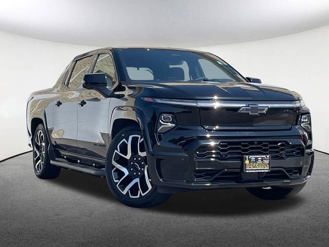 Used 2024 Chevrolet Silverado EV RST with VIN 1GC40ZEL0RU300376 for sale in Mendon, MA