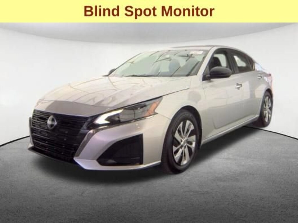 Used 2024 Nissan Altima 2.5 S Sedan