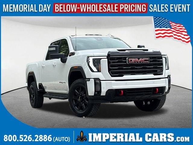 2024 GMC Sierra AT4 4WD Crew Cab Standard Box's photo