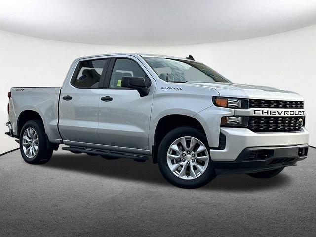 2021 Chevrolet Silverado 1500 Custom photo 2