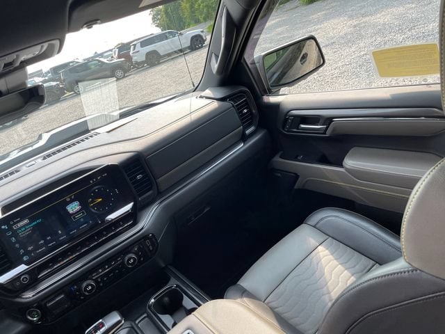 2022 Chevrolet Silverado 1500 ZR2 - Photo 24
