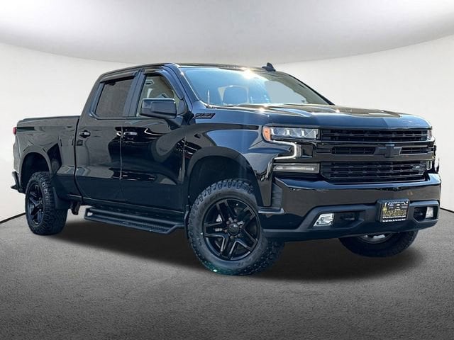Used 2021 Chevrolet Silverado 1500 LT Trail Boss with VIN 3GCPYFED8MG406597 for sale in Mendon, MA